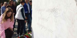 В Омске почтили память жертв терроризма в День солидарности